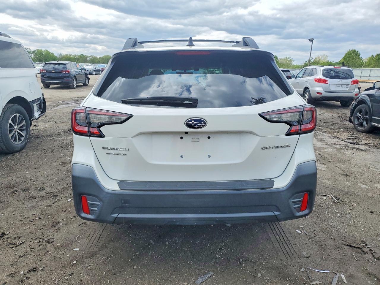 2020 SUBARU Outback