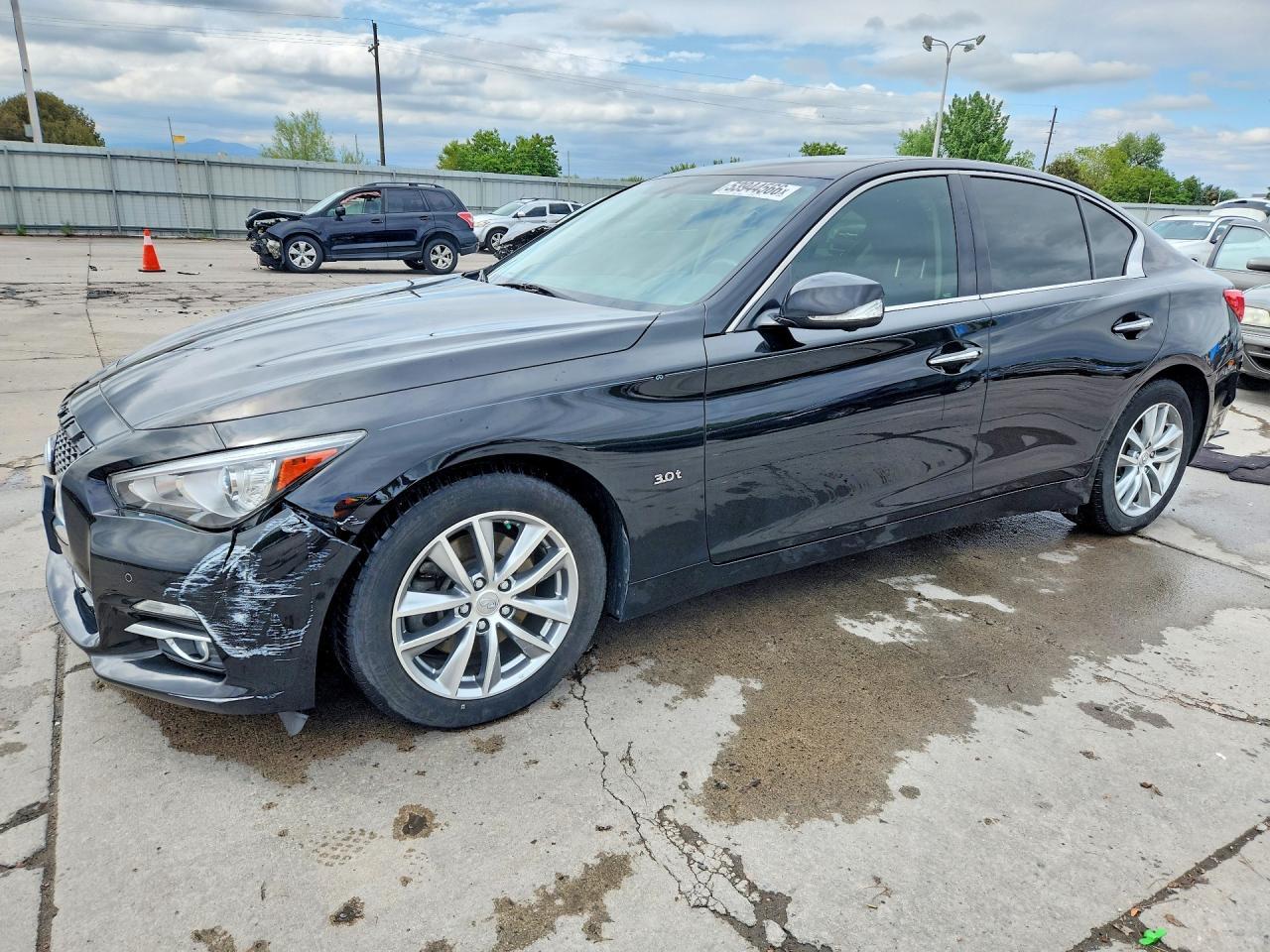 2016 INFINITI Q50