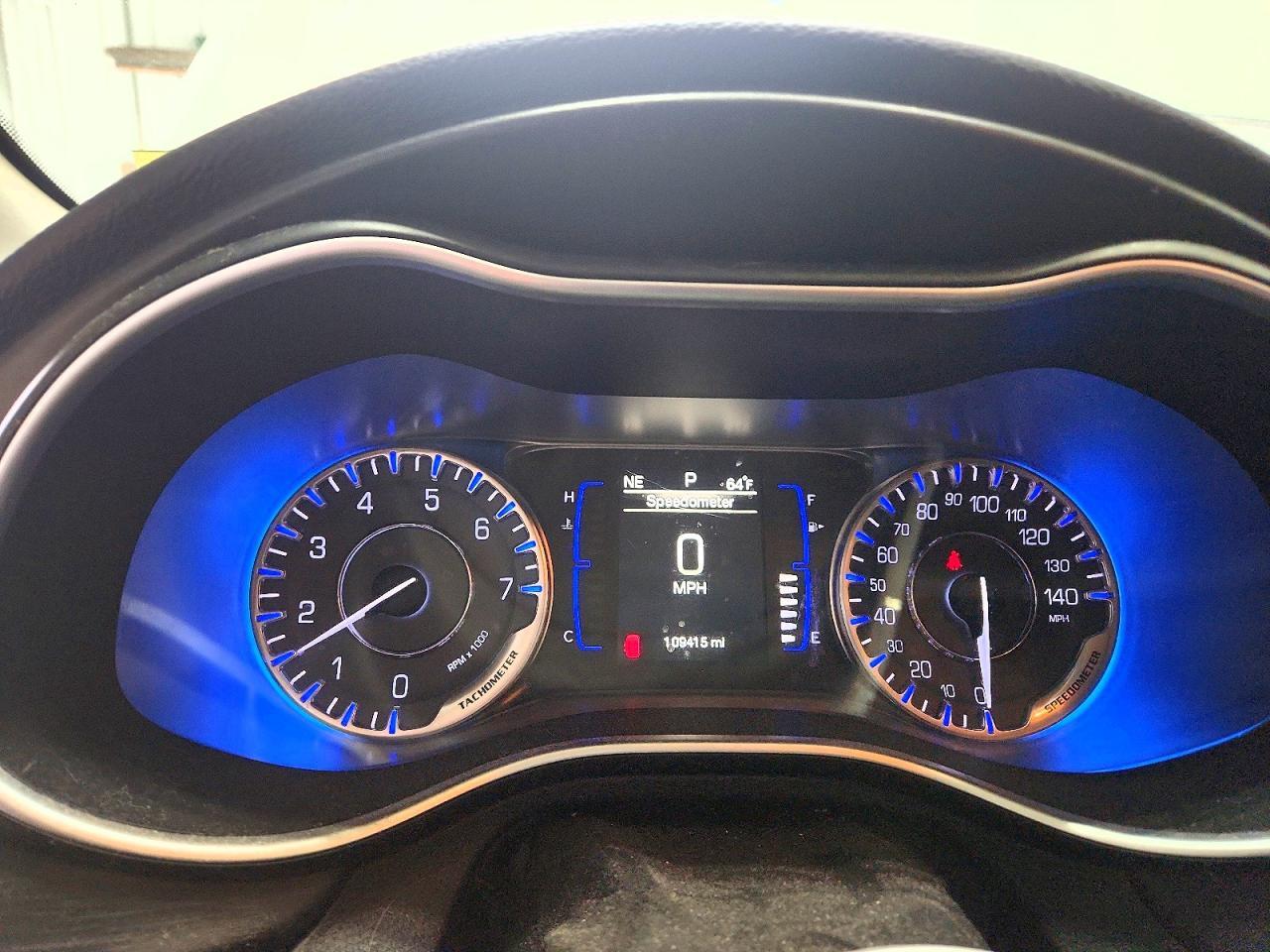 2015 CHRYSLER 200