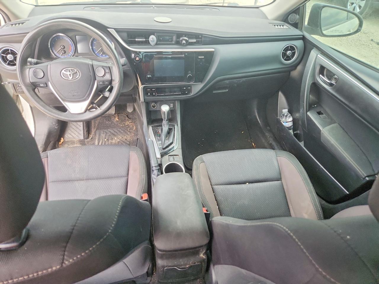 2017 TOYOTA COROLLA