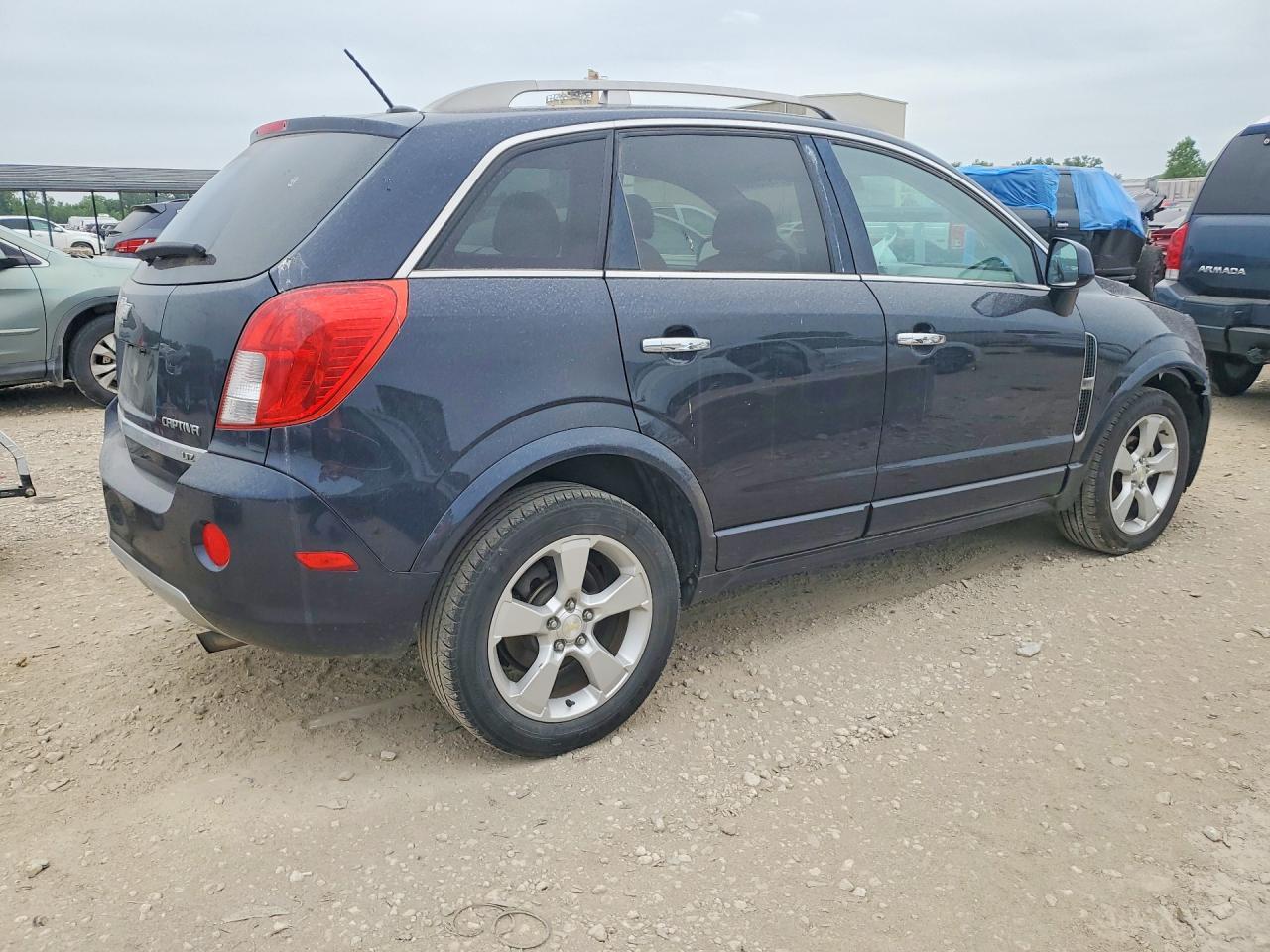 2014 CHEVROLET Captiva