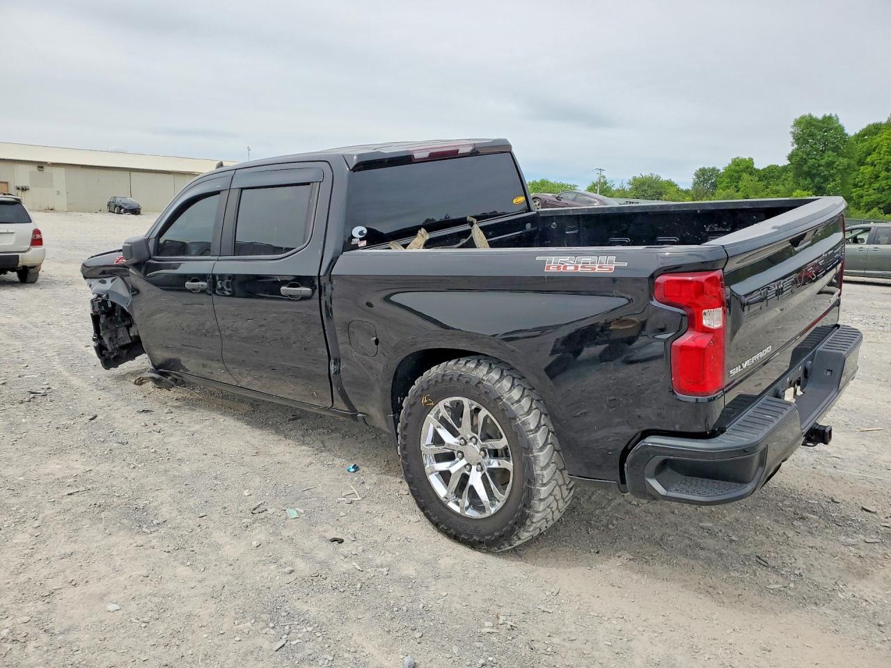 2021 CHEVROLET Silverado