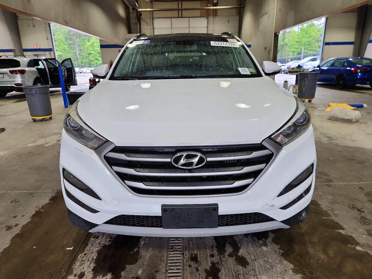 2018 HYUNDAI TUCSON