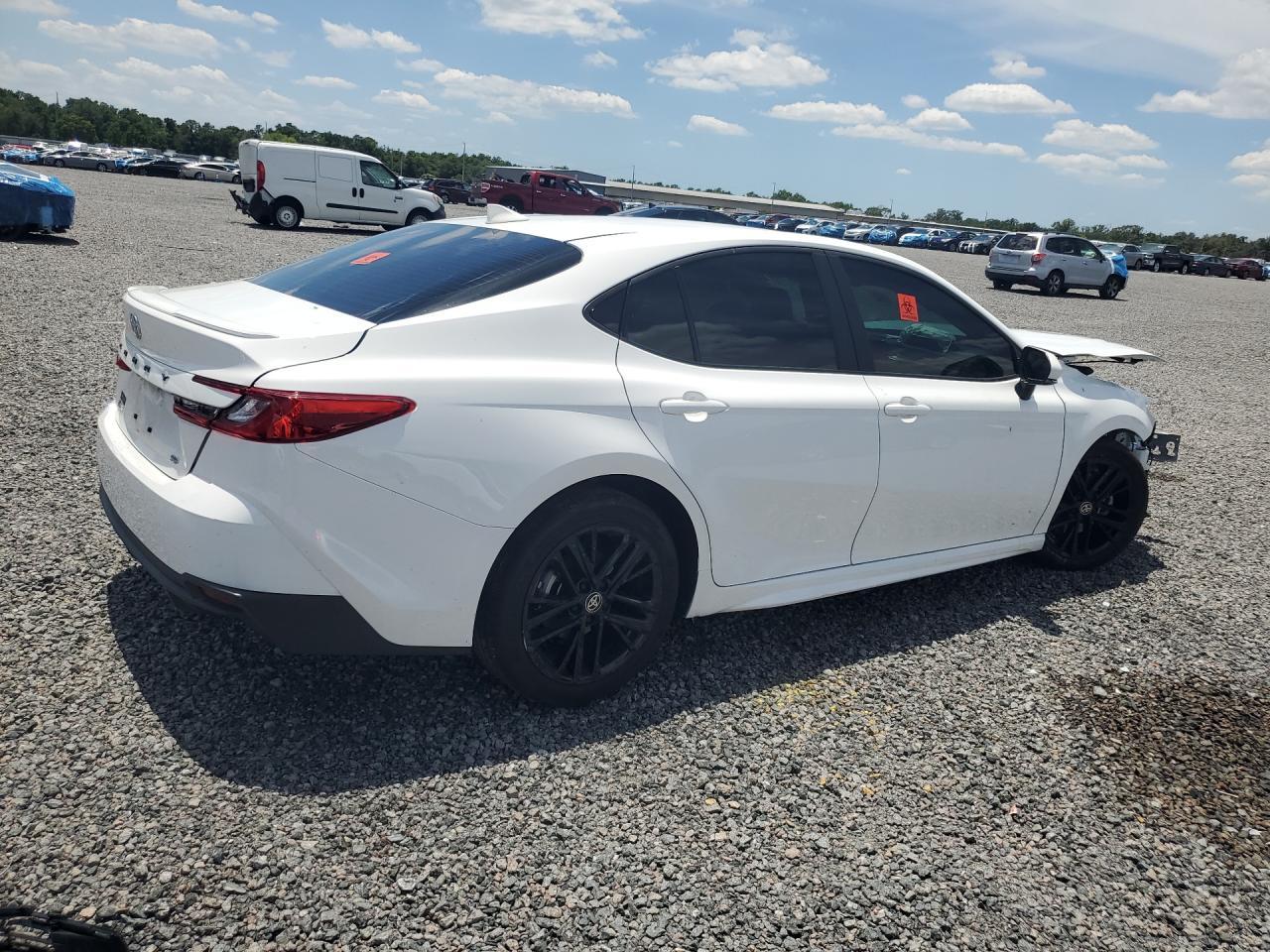 2025 TOYOTA CAMRY