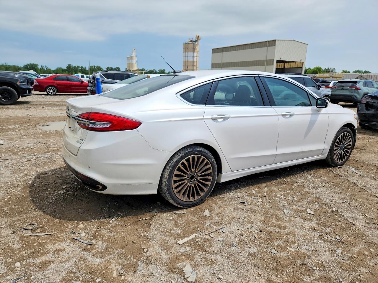 2017 FORD FUSION
