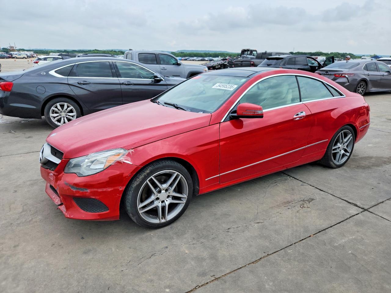 2014 MERCEDES-BENZ E-Class