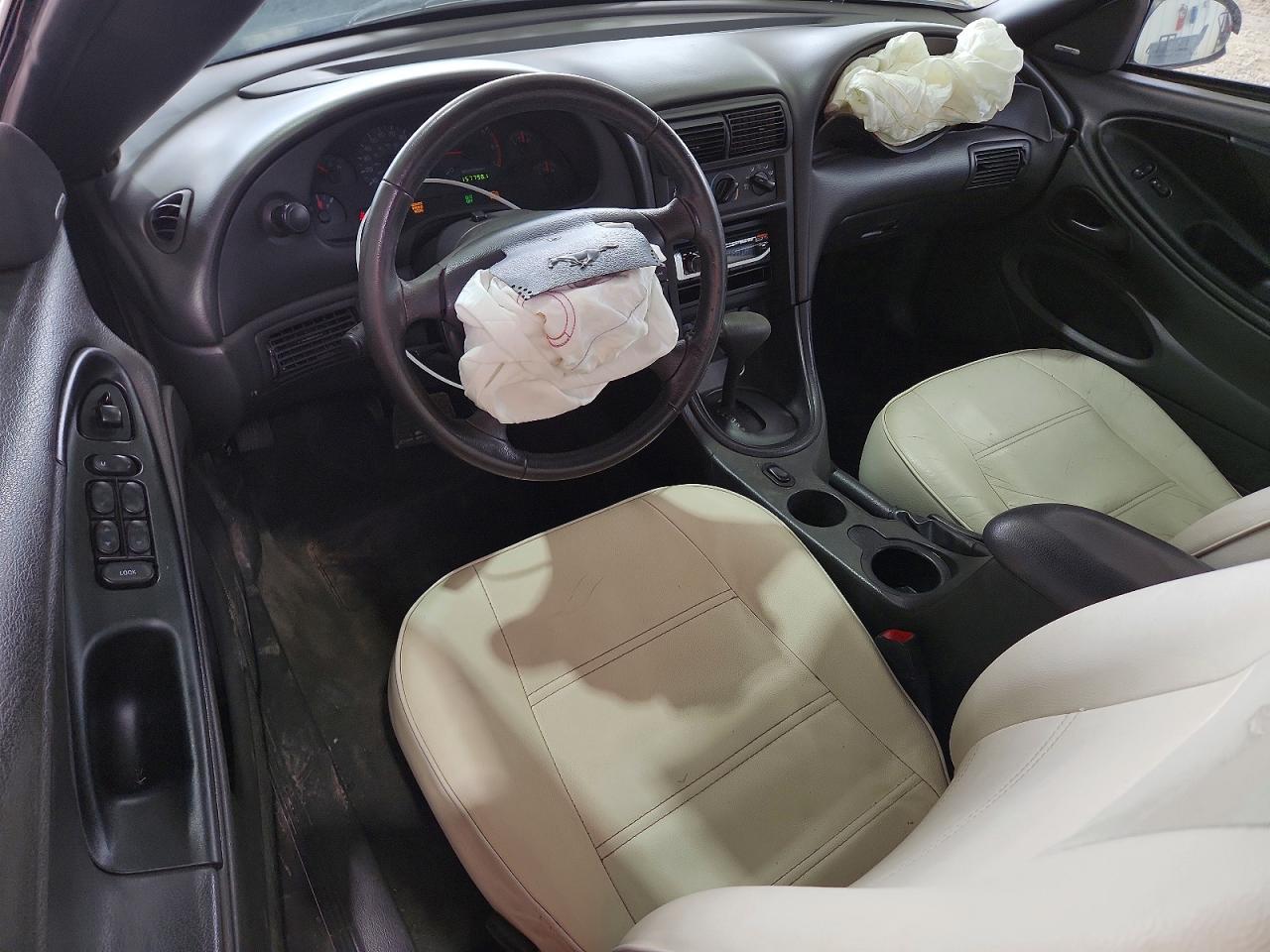 2004 FORD MUSTANG