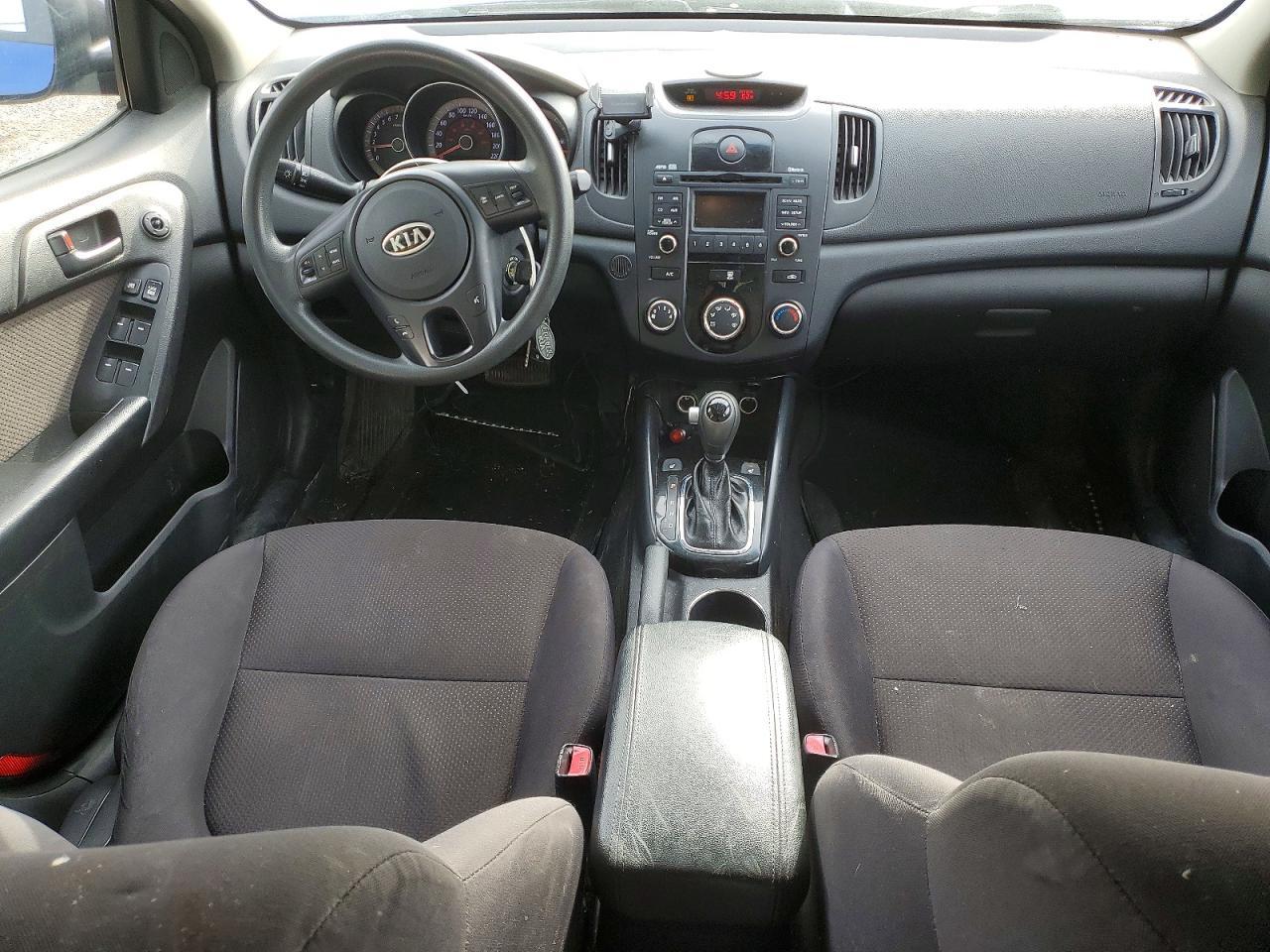 2011 KIA FORTE