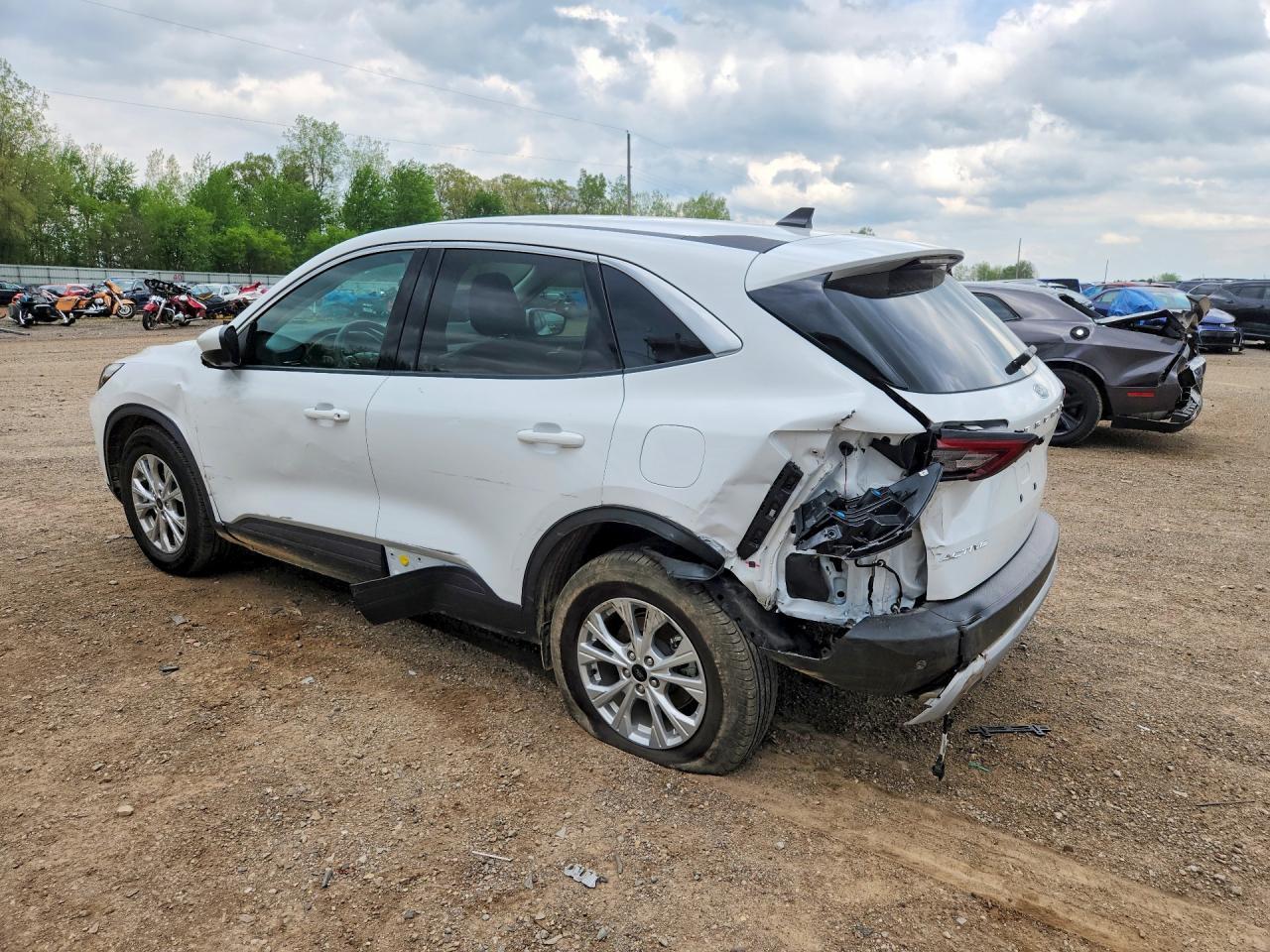 2024 FORD ESCAPE