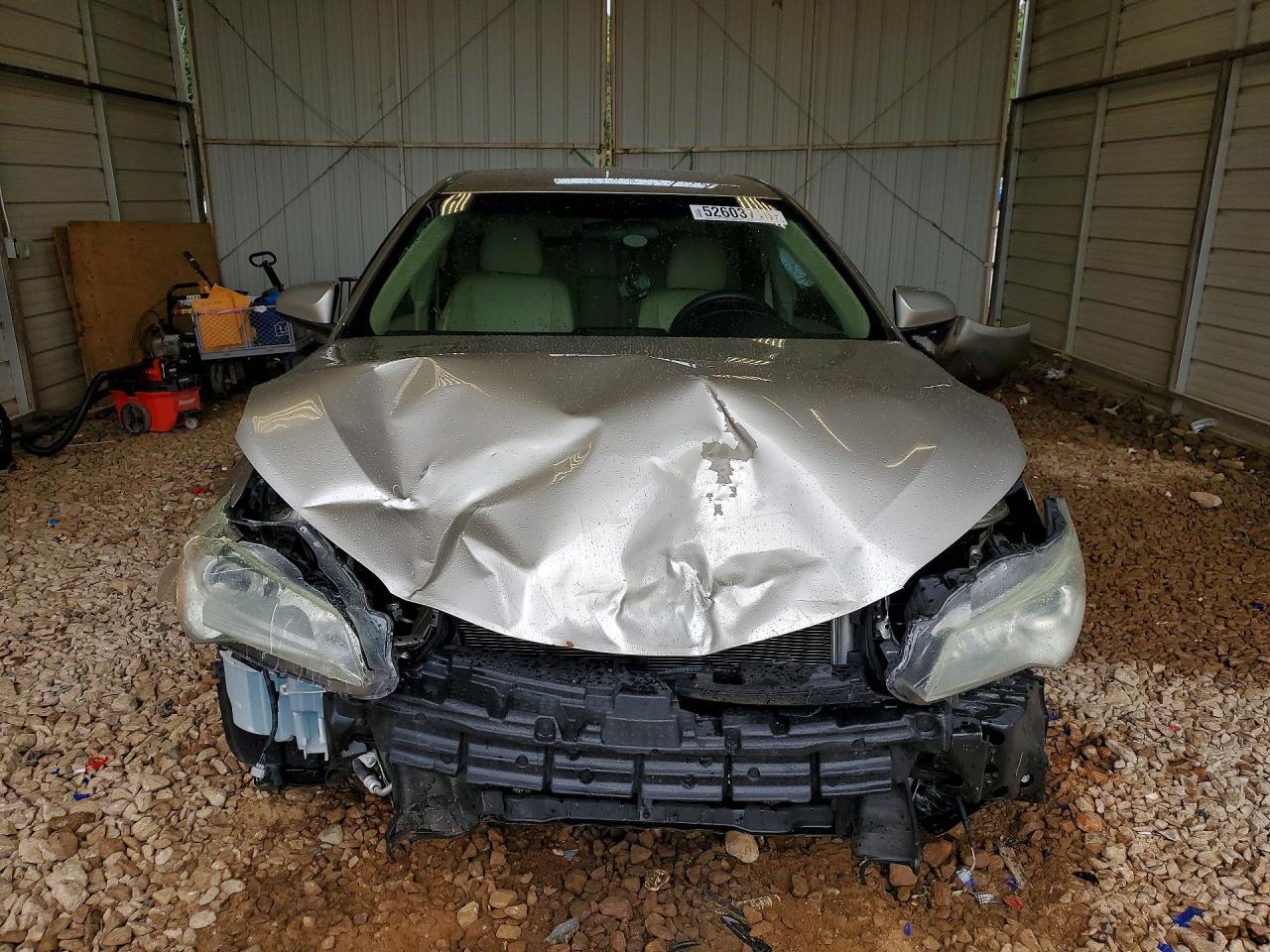 2016 TOYOTA CAMRY