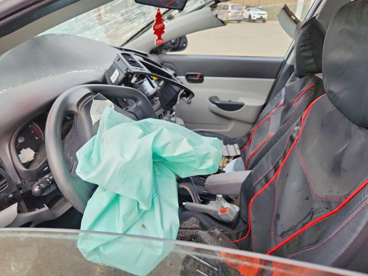 2010 HYUNDAI ACCENT
