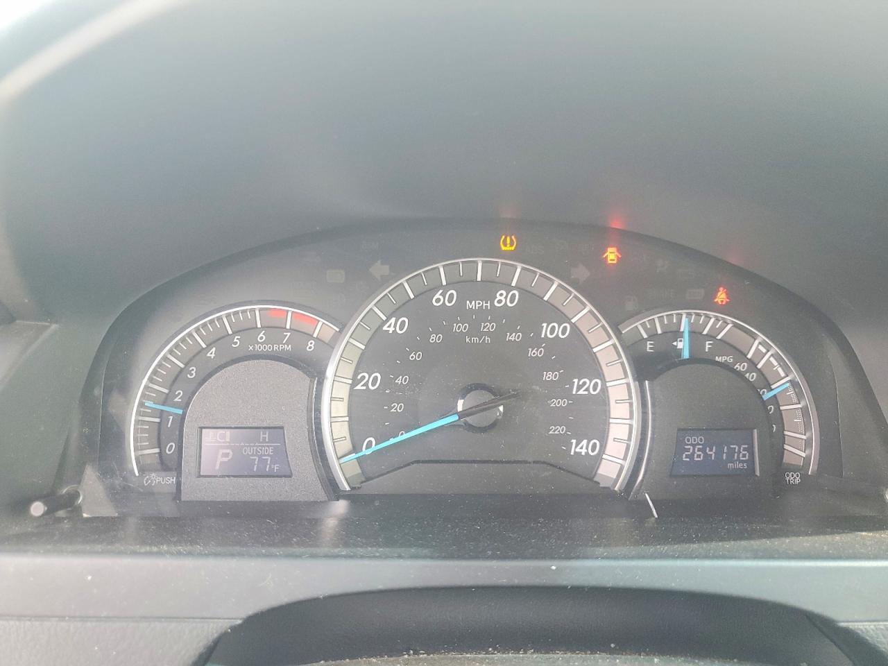 2013 TOYOTA CAMRY