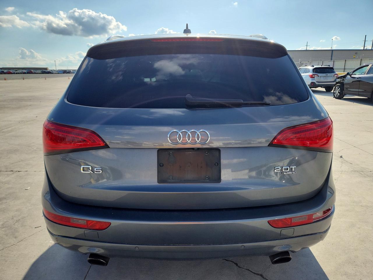 2014 AUDI Q5