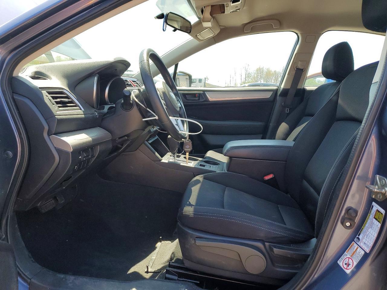 2015 SUBARU Legacy