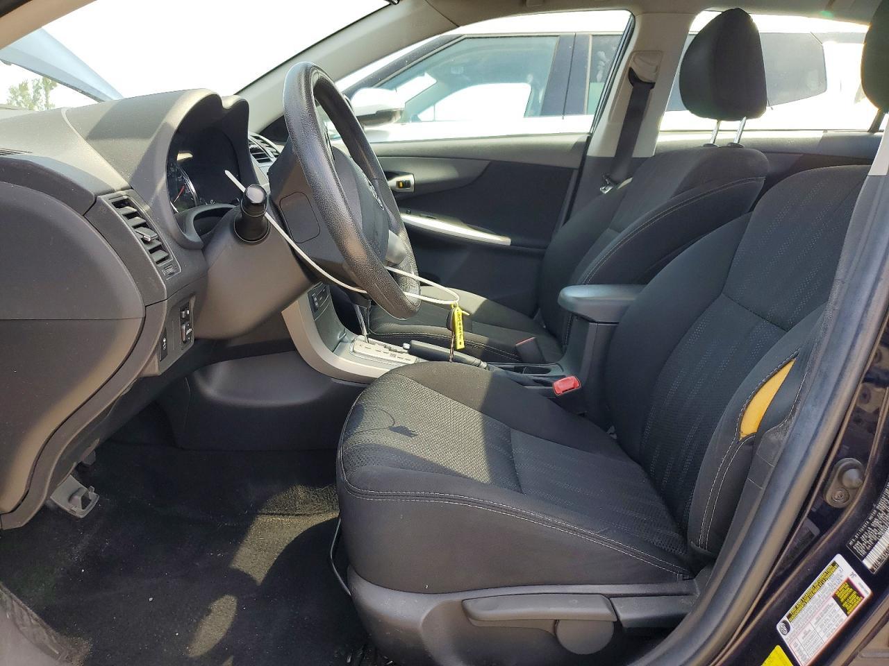 2013 TOYOTA COROLLA