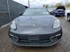 2022 PORSCHE Panamera