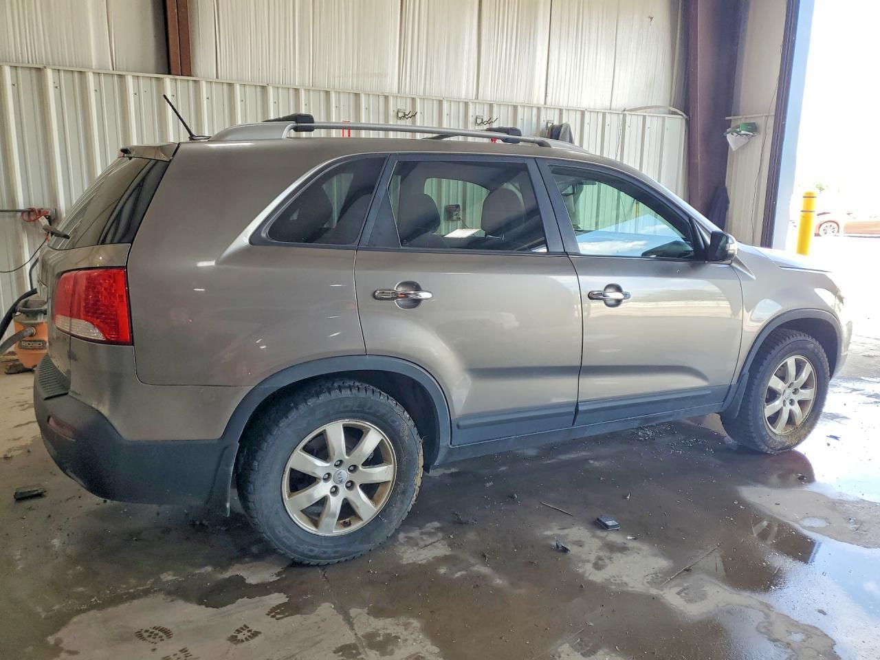 2013 KIA SORENTO