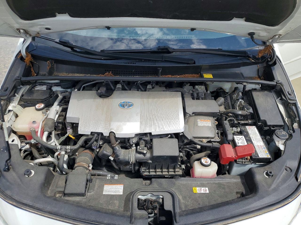 2017 TOYOTA Prius Prime