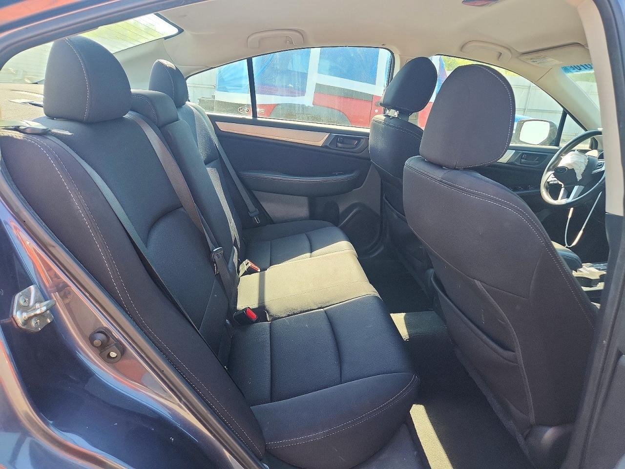 2015 SUBARU Legacy