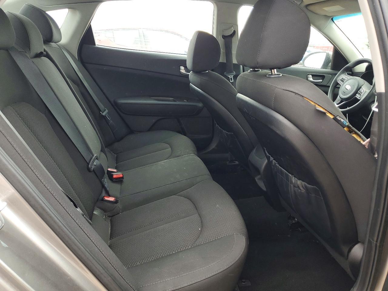 2017 KIA OPTIMA