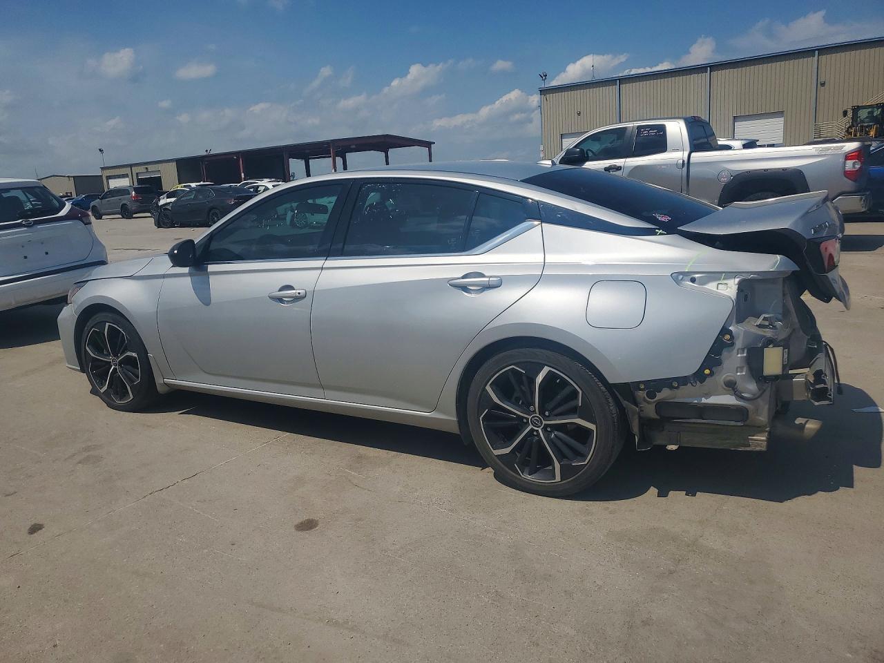 2023 NISSAN ALTIMA