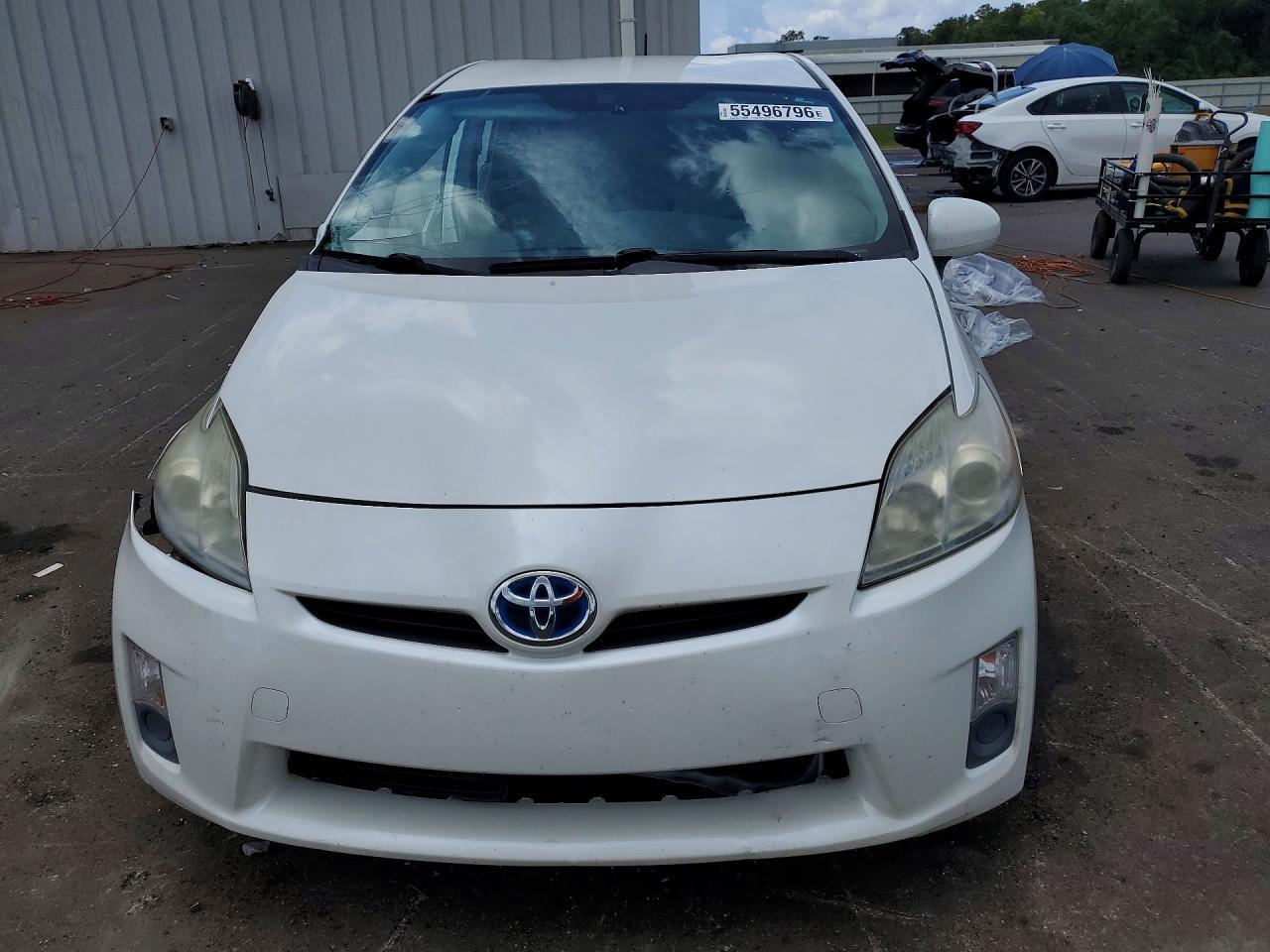2011 TOYOTA PRIUS