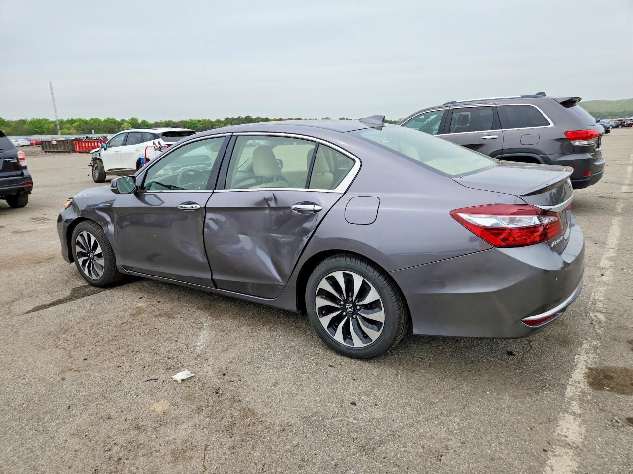 2017 HONDA ACCORD