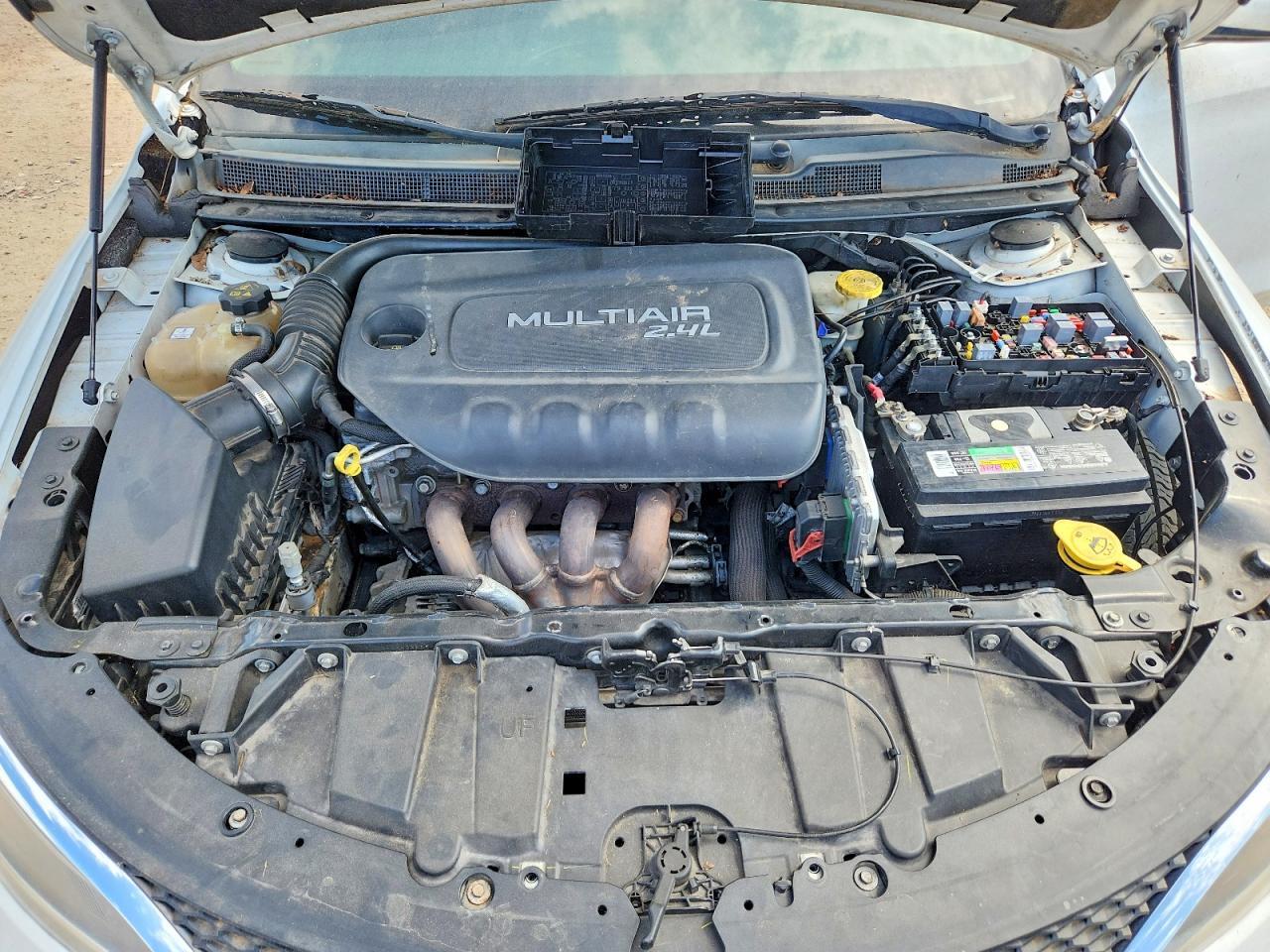 2016 CHRYSLER 200