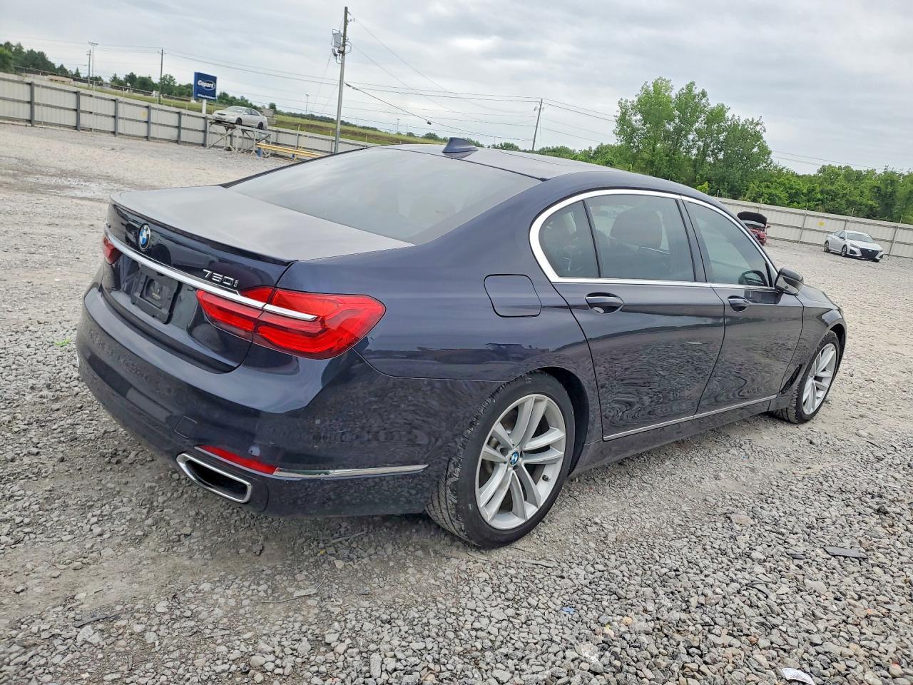 2016 BMW 7 series