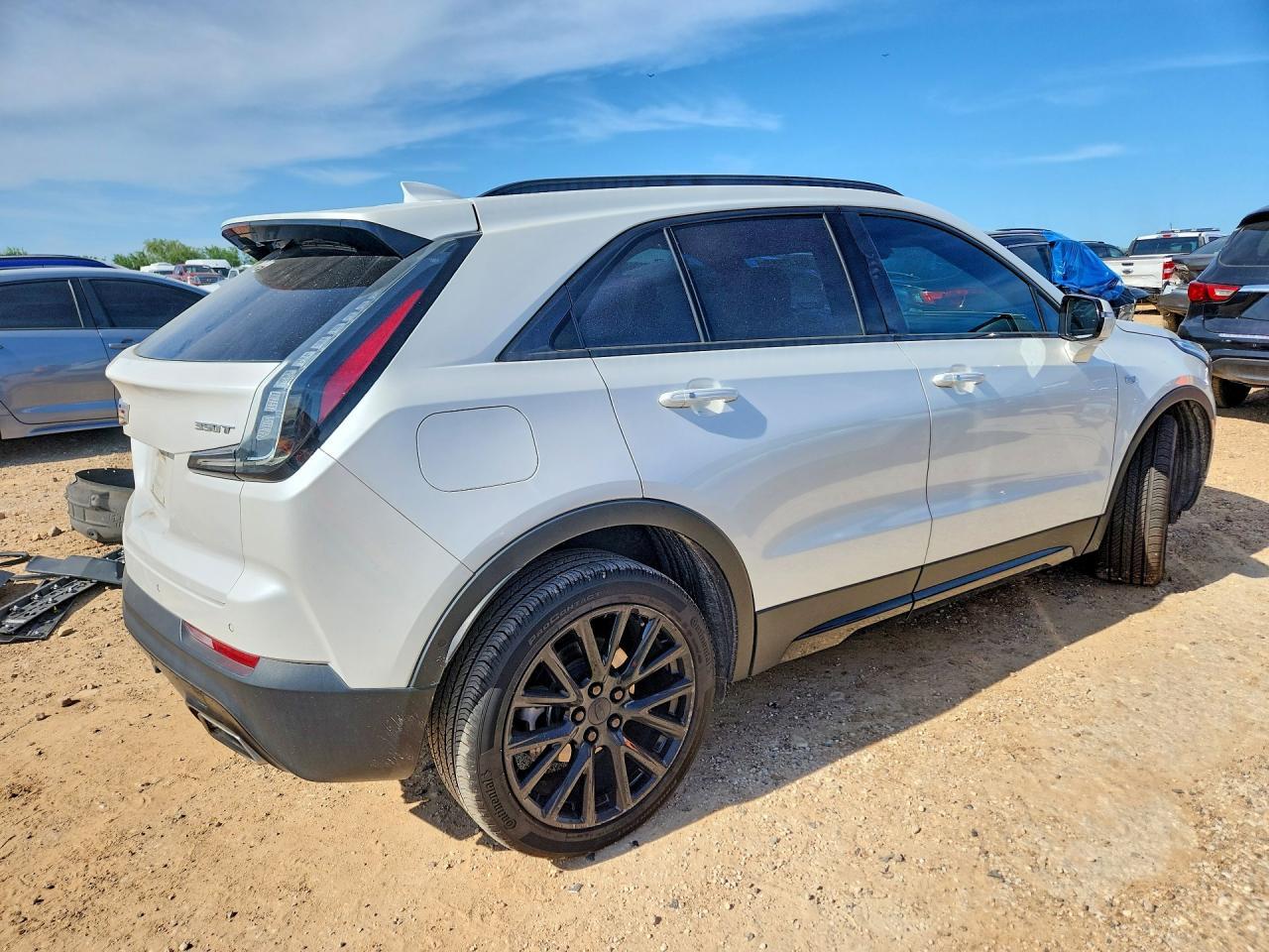 2022 CADILLAC XT4