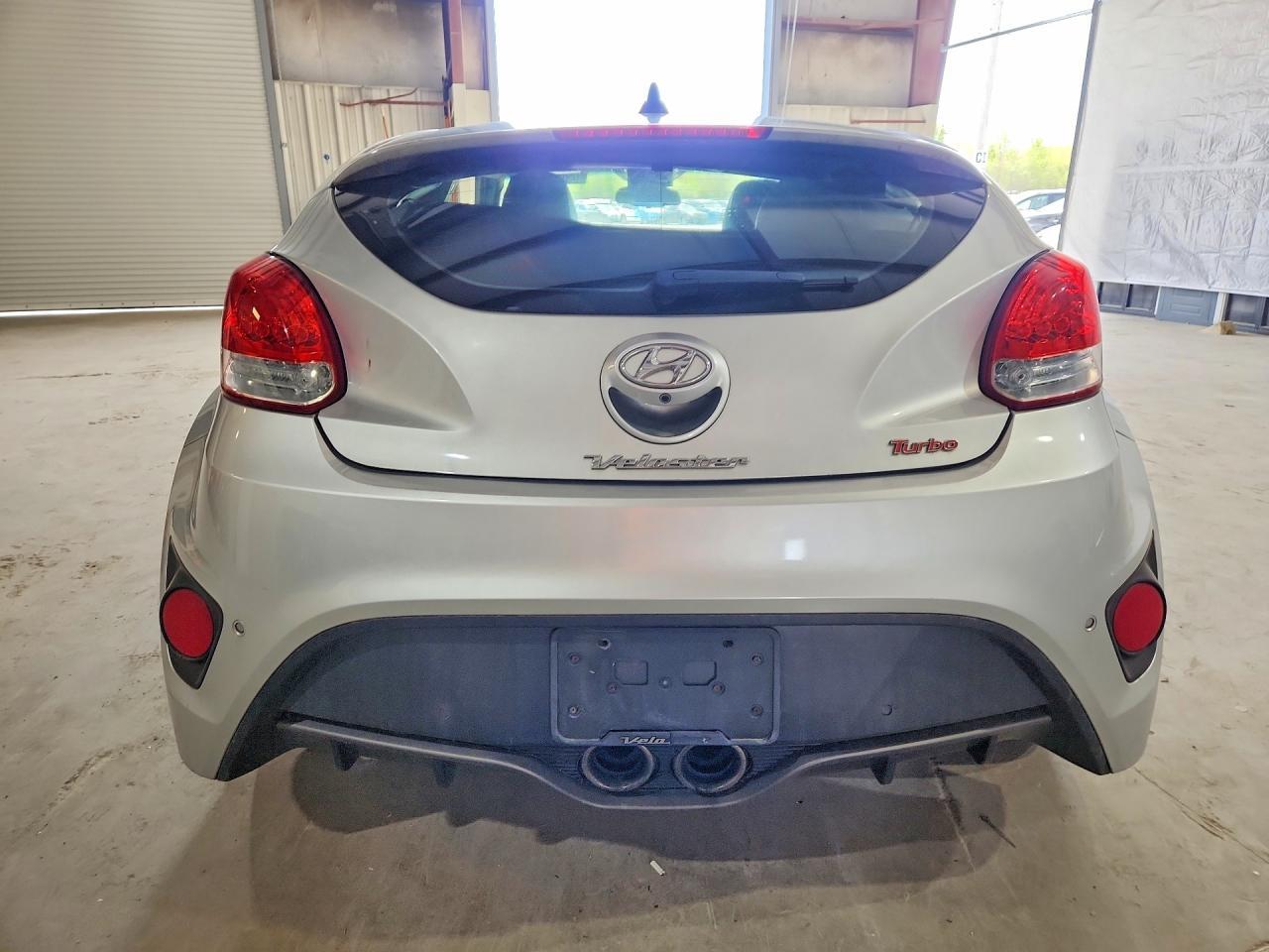 2013 HYUNDAI VELOSTER
