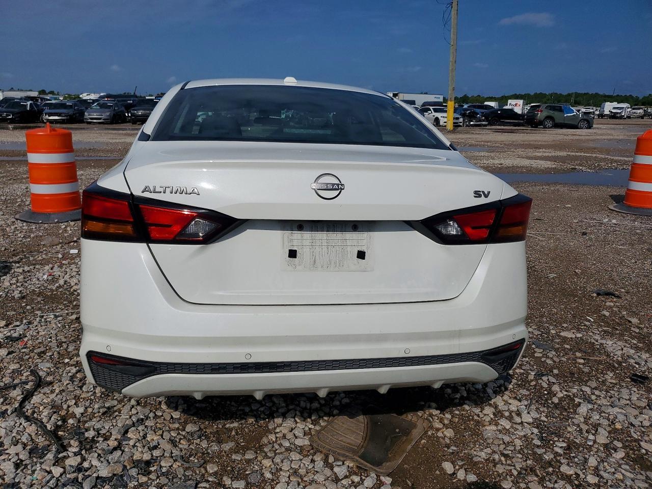 2024 NISSAN ALTIMA