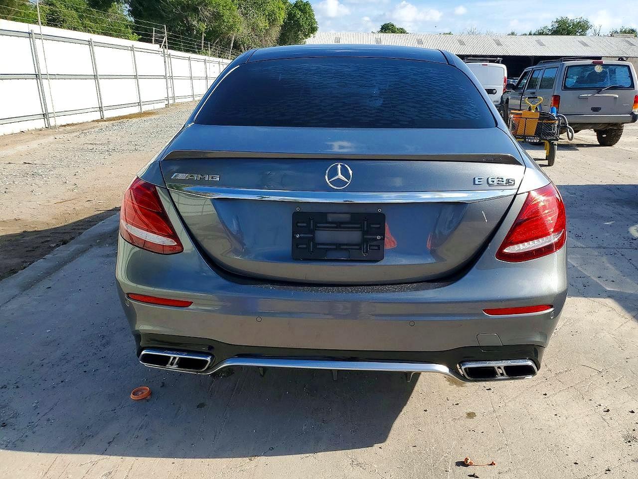 2018 MERCEDES-BENZ E-Class