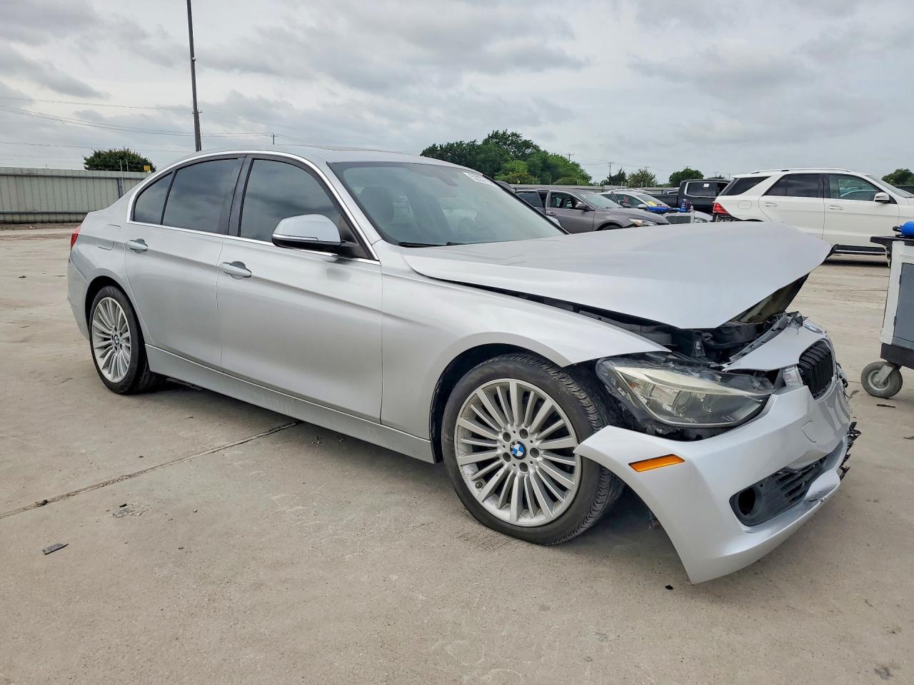 2013 BMW 3 SERIES
