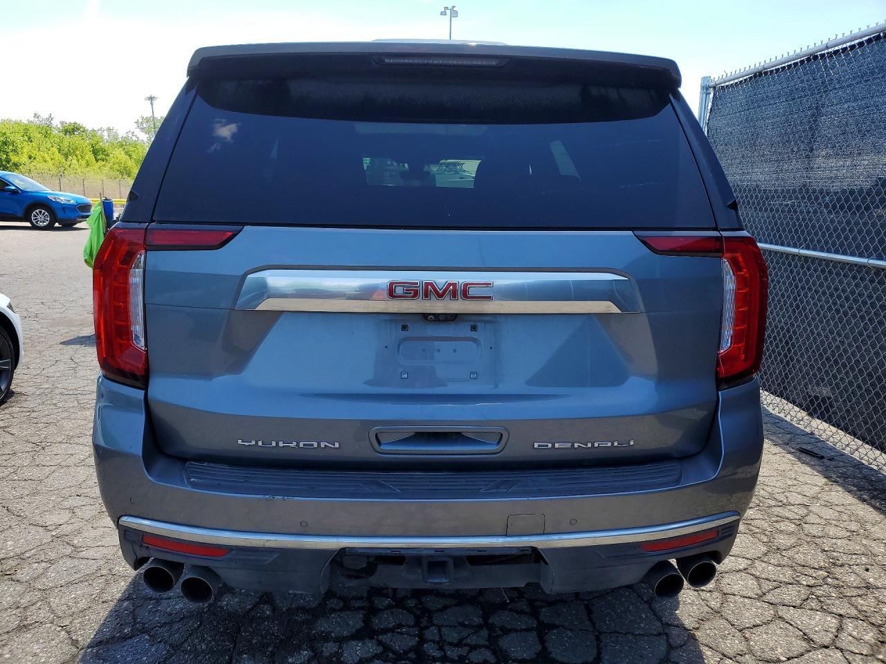 2021 GMC Yukon