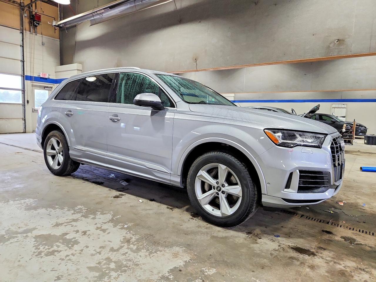2022 AUDI Q7