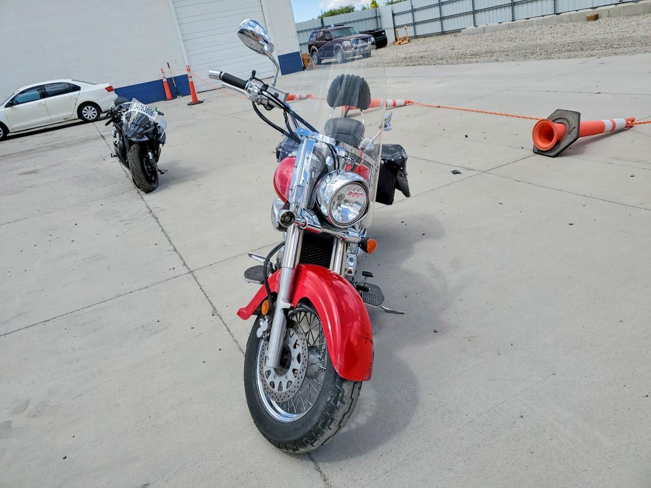 2005 SUZUKI C50