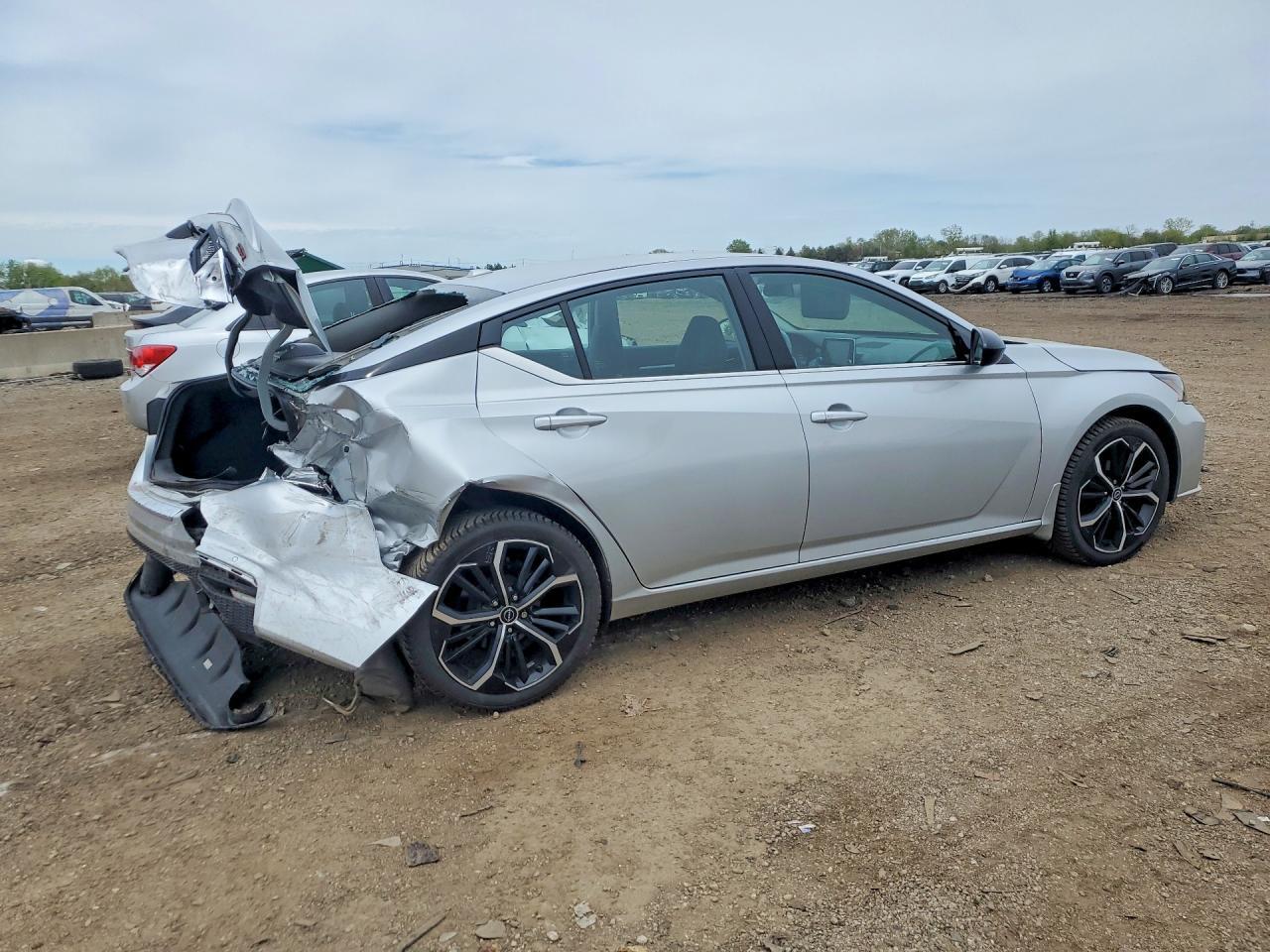 2023 NISSAN ALTIMA