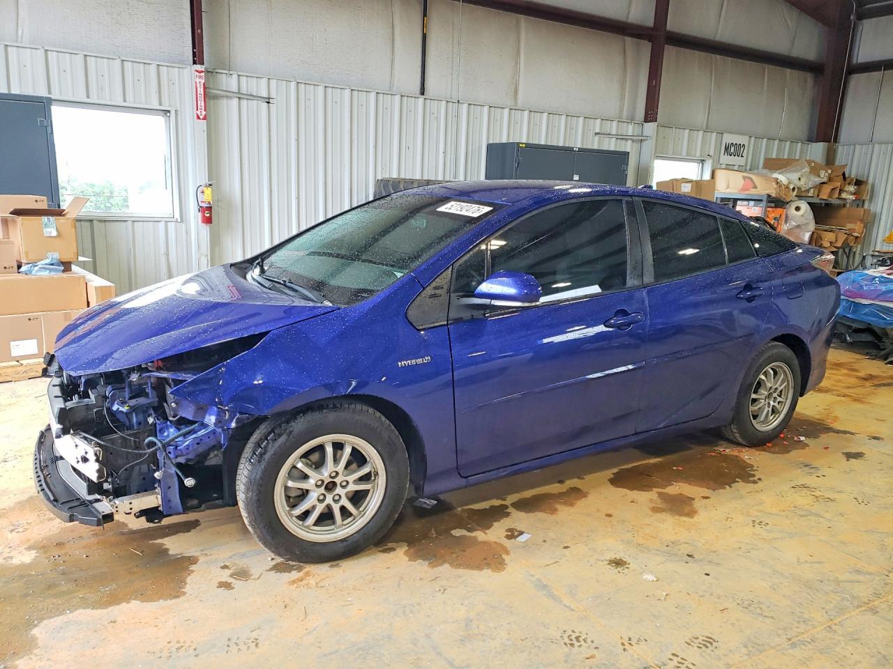 2016 TOYOTA PRIUS