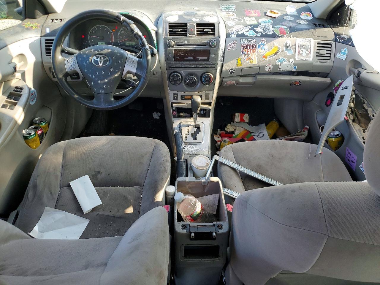 2011 TOYOTA COROLLA