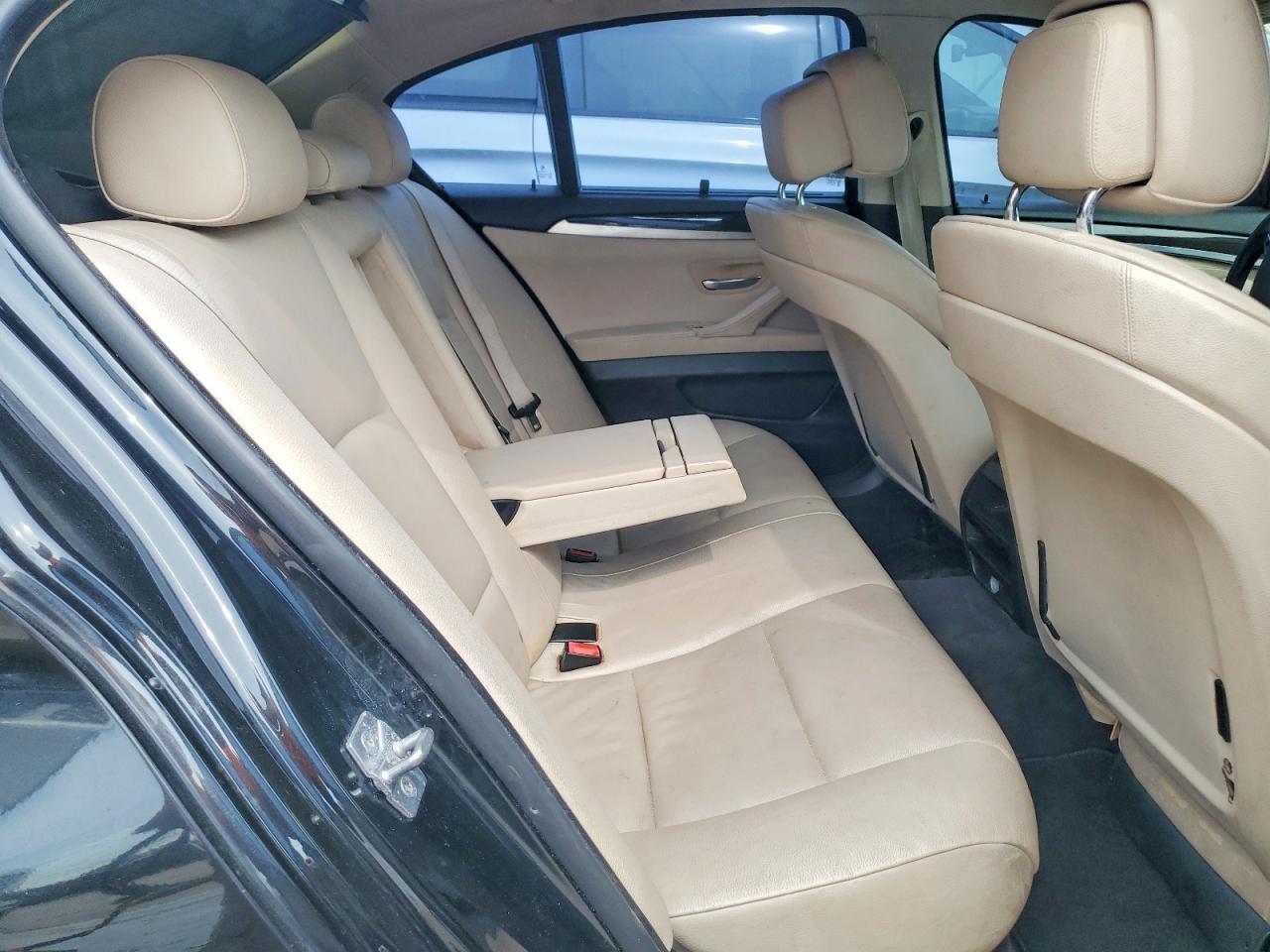 2011 BMW 5 series