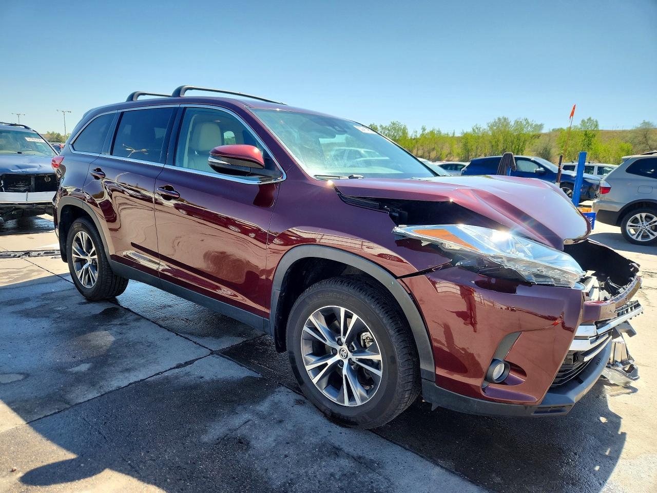 2019 TOYOTA HIGHLANDER