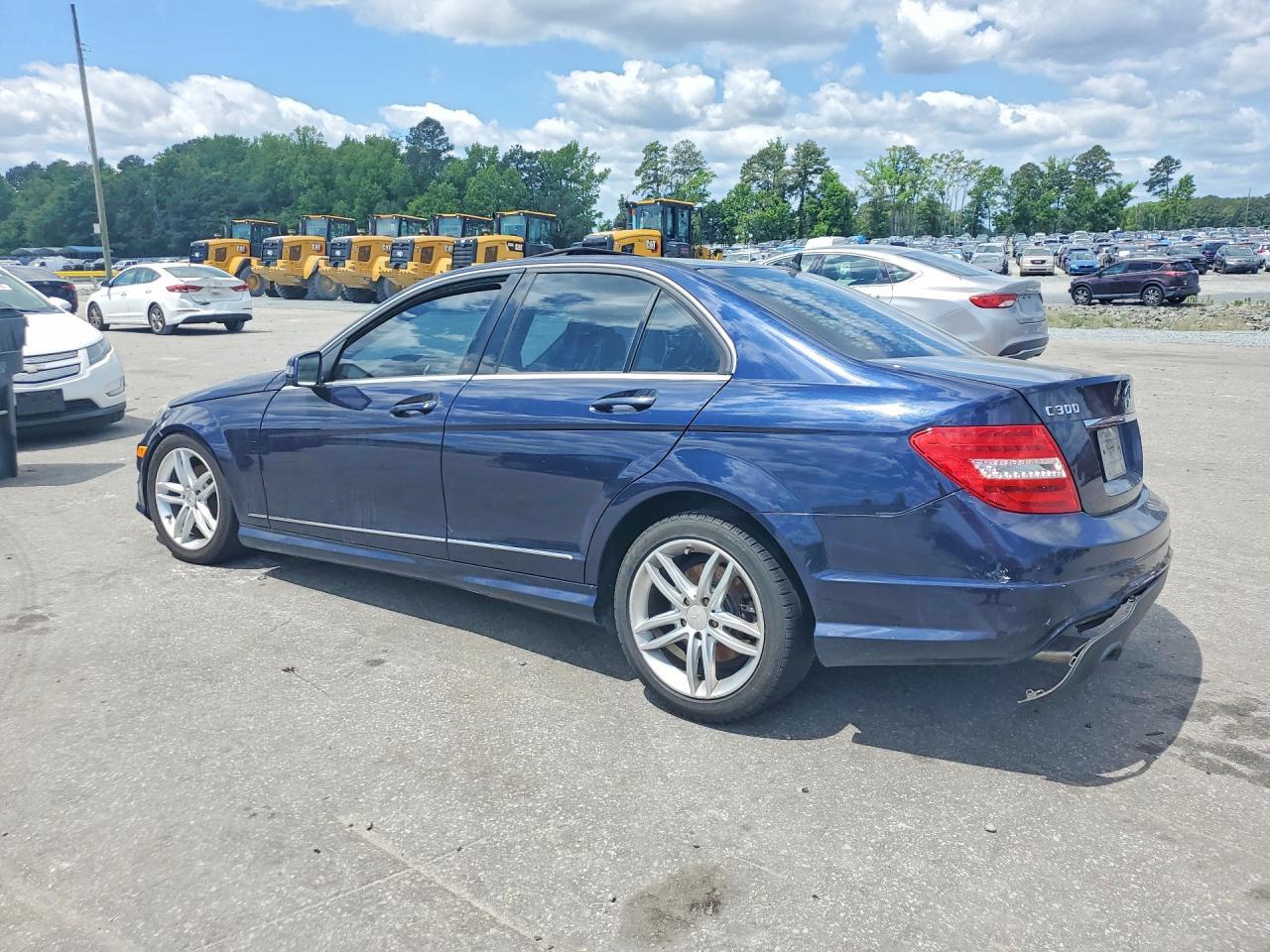 2012 MERCEDES-BENZ C-CLASS