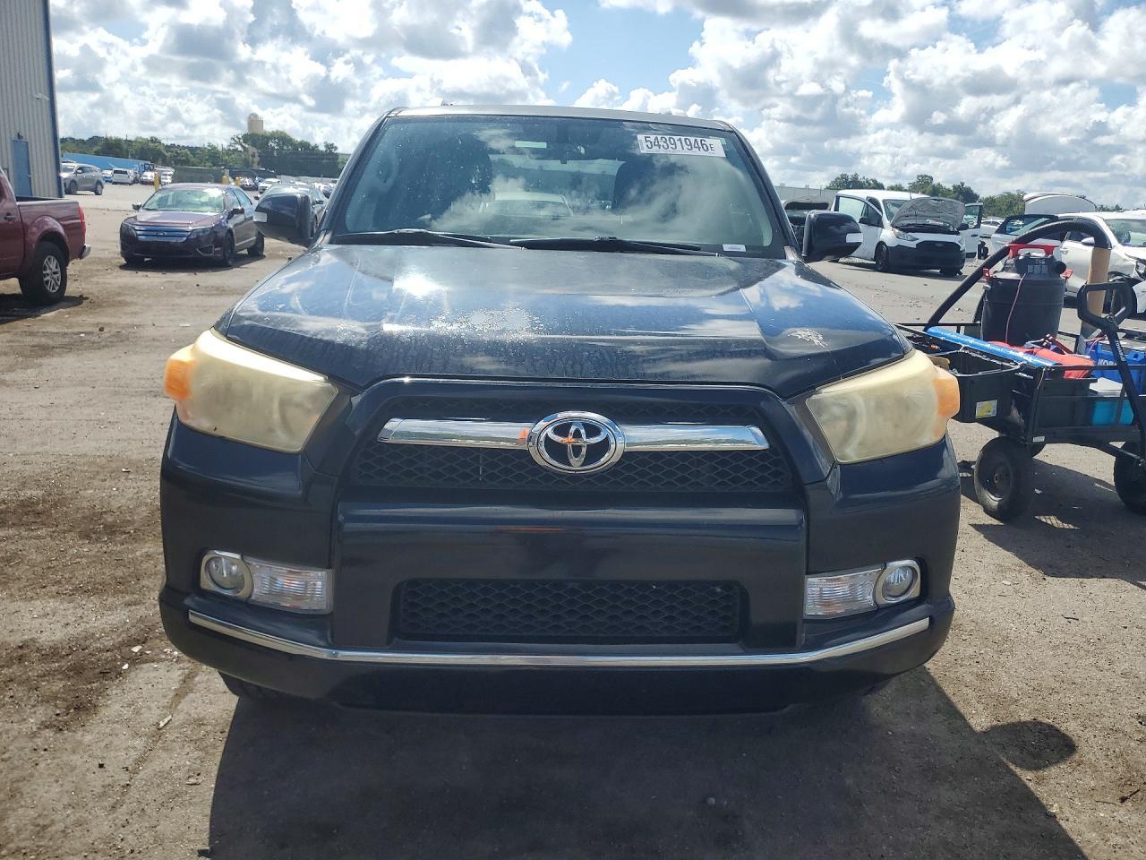 2011 TOYOTA 4Runner