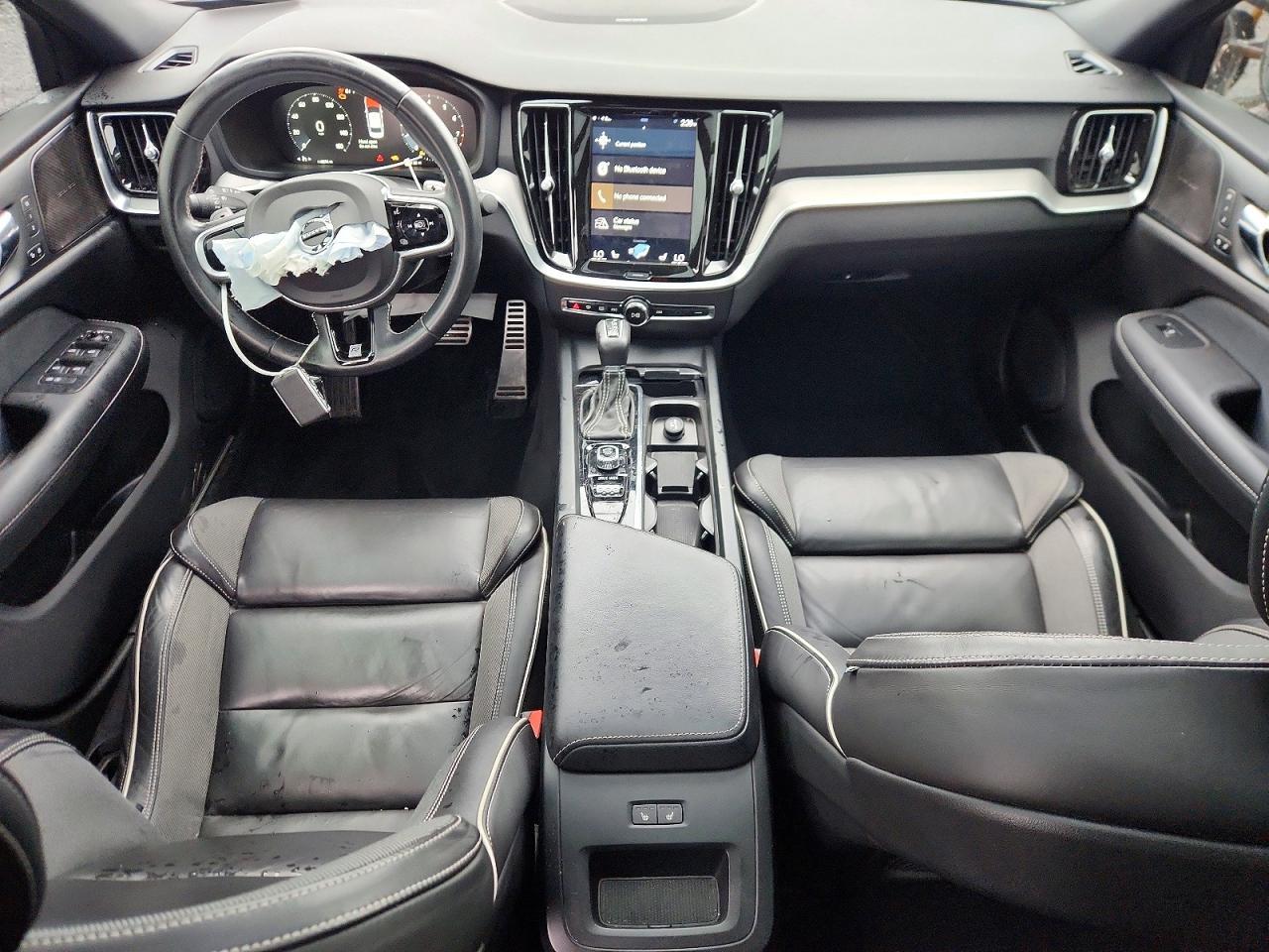 2019 VOLVO S60