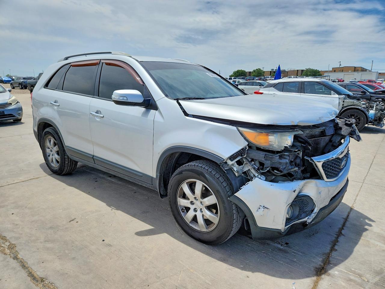 2011 KIA SORENTO