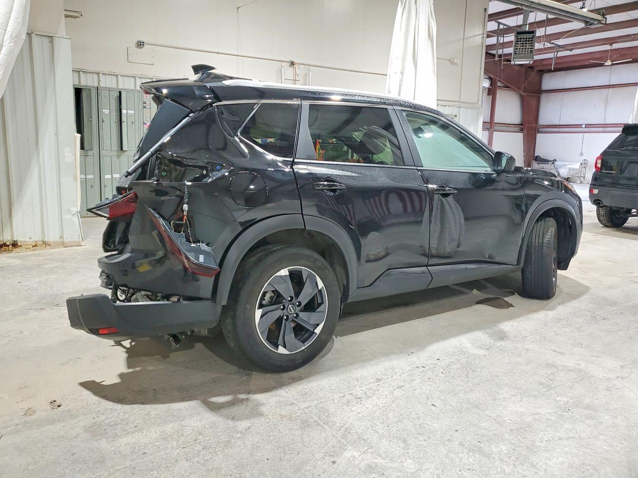 2025 NISSAN ROGUE