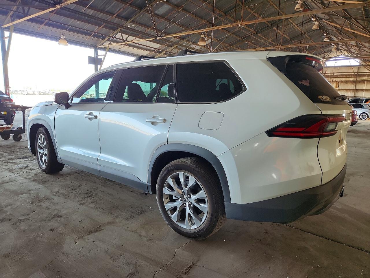 2026 TOYOTA HIGHLANDER