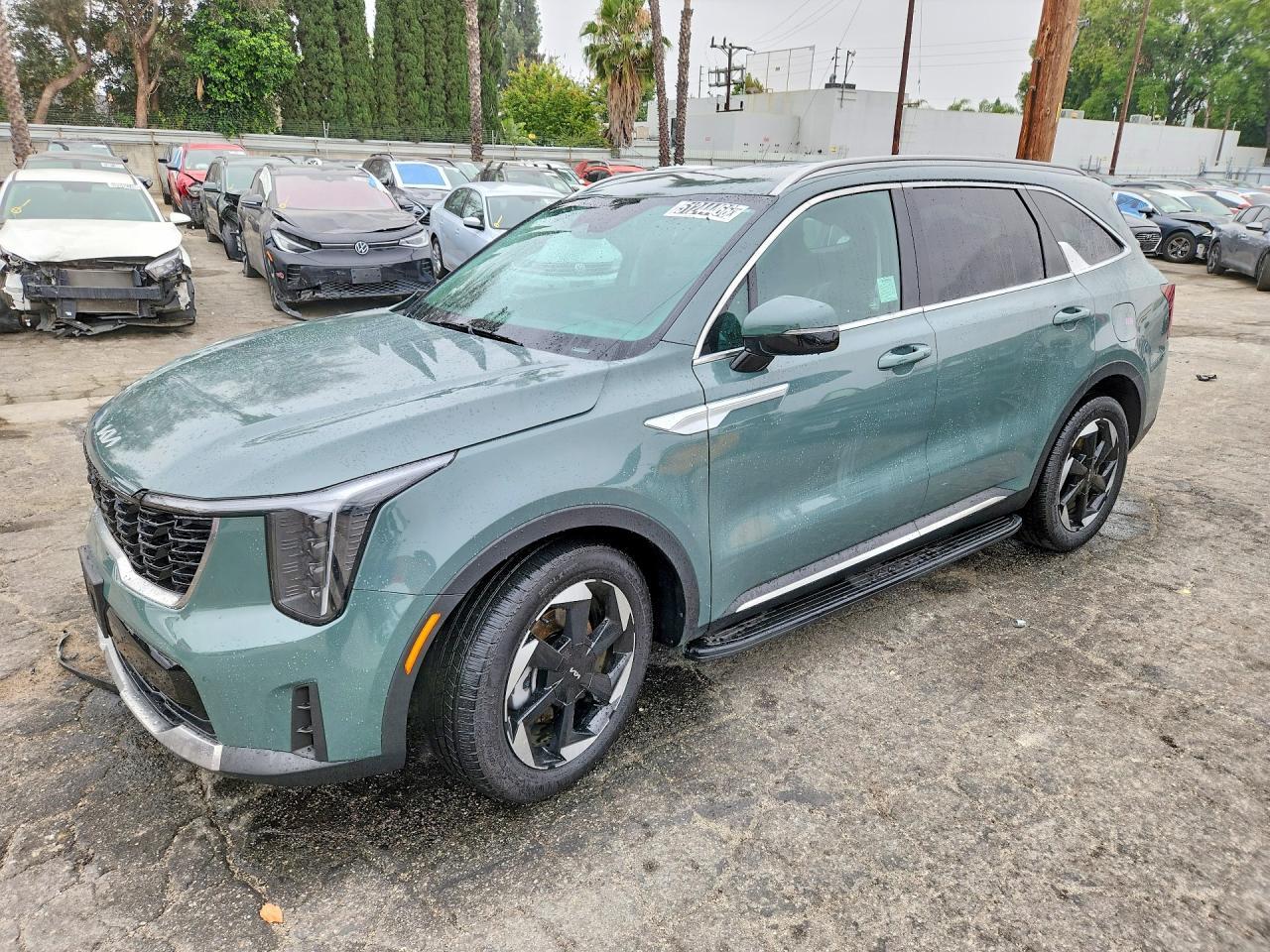 2025 KIA SORENTO