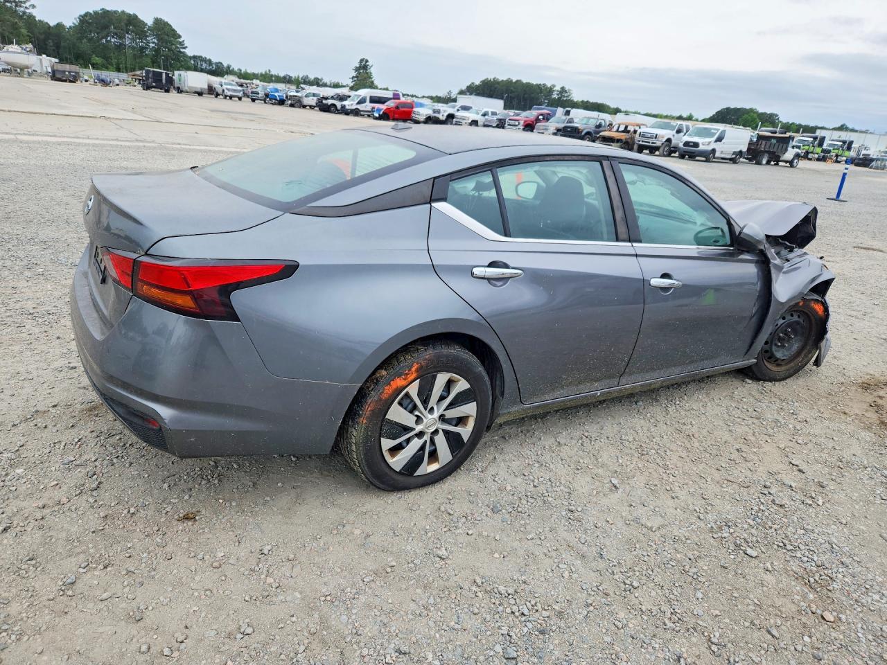 2019 NISSAN ALTIMA